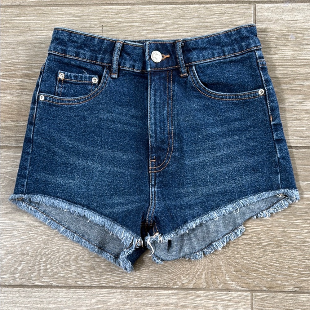 ZARA Denim Women's Shorts Sz 2 LIKE NEW